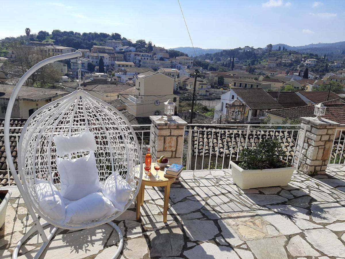 Solaris Methea- Luxury Central Villa By The Castle Kassiopi Exterior photo