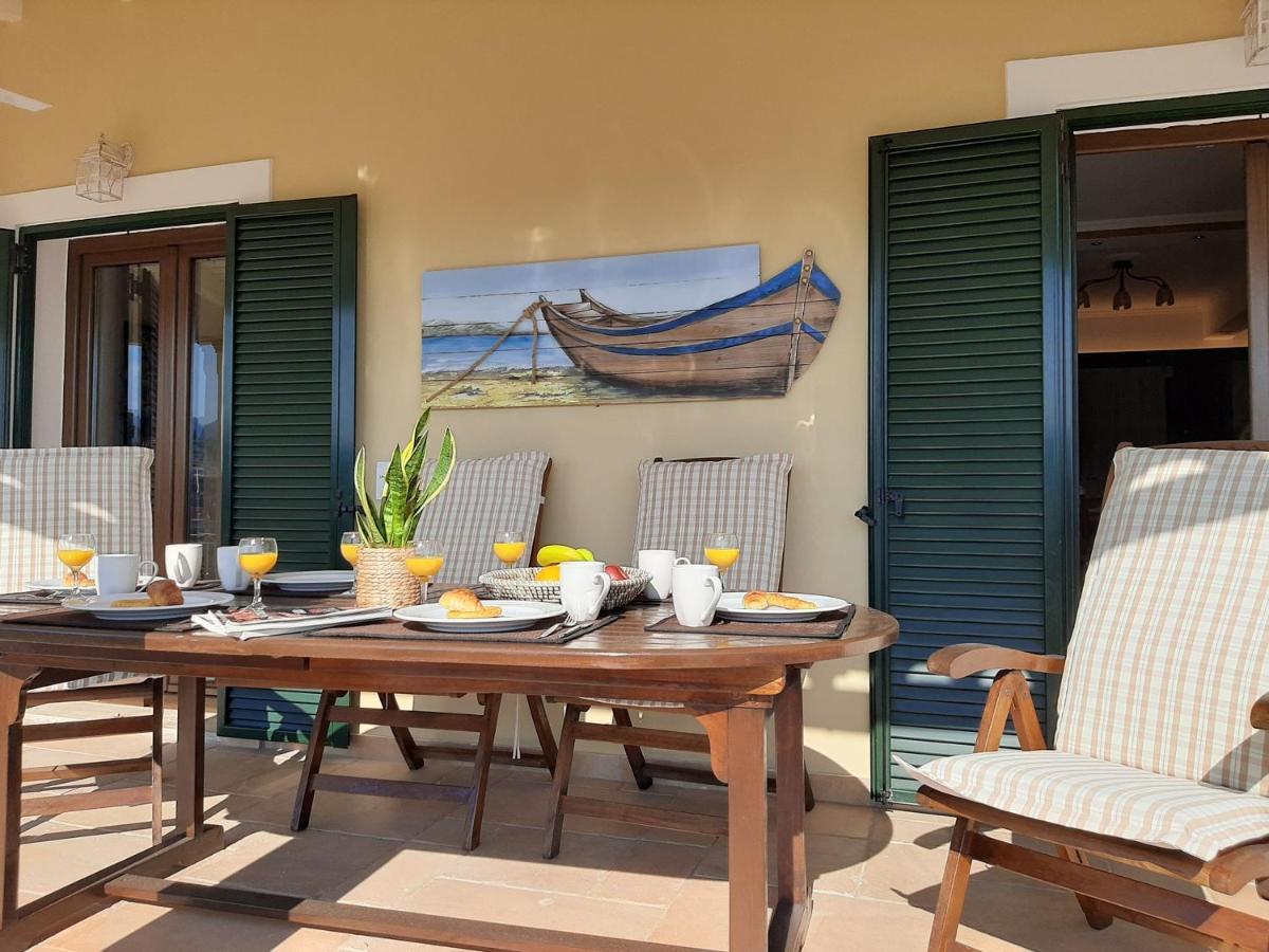 Solaris Methea- Luxury Central Villa By The Castle Kassiopi Exterior photo