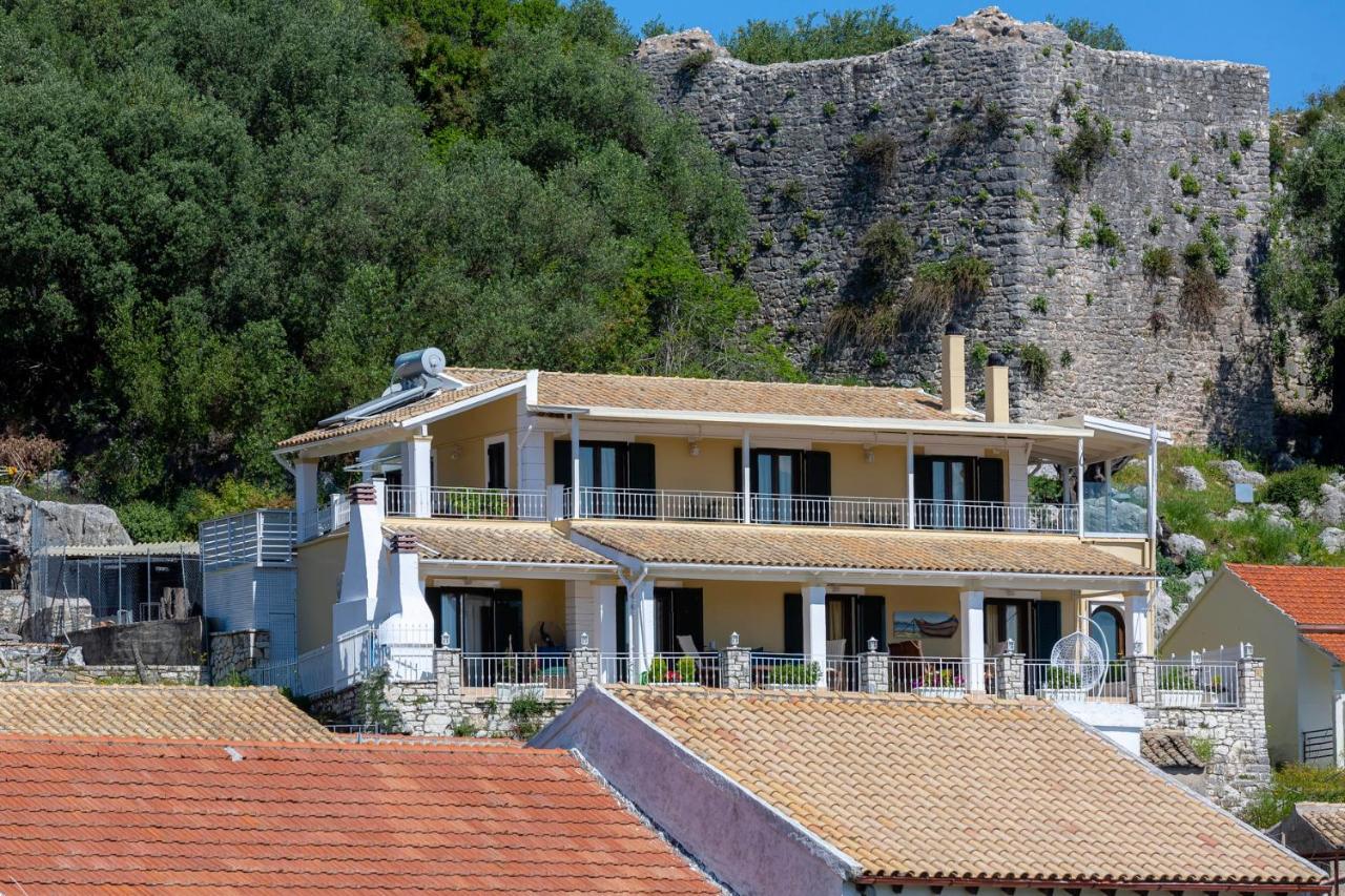 Solaris Methea- Luxury Central Villa By The Castle Kassiopi Exterior photo